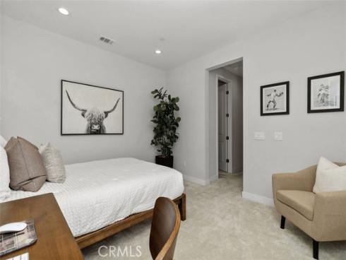 111 Edna Parkway, Lake Forest, CA