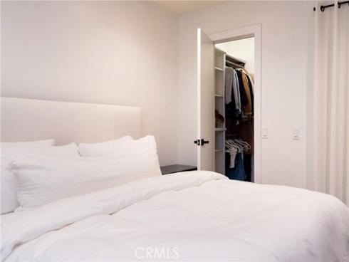 25173  Oak Canyon  4 , Lake Forest, CA
