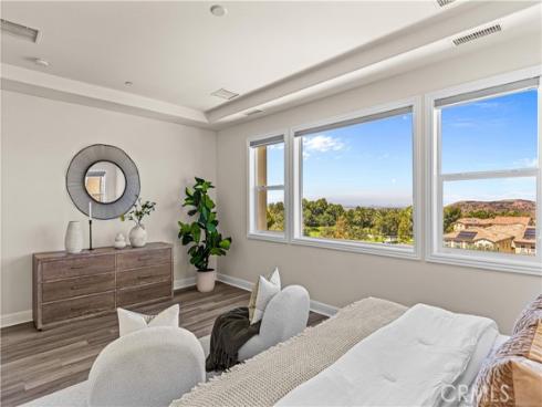 33 Manzanillo , Lake Forest, CA