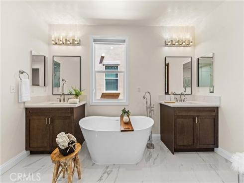 33 Manzanillo , Lake Forest, CA