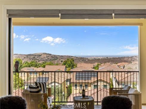 33 Manzanillo , Lake Forest, CA