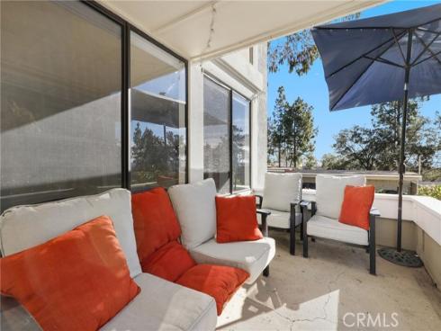 25701 View Pointe 8C , Lake Forest, CA