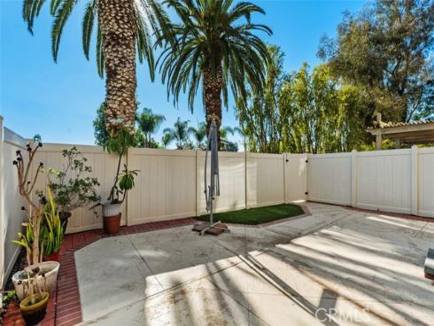 21121  Calle De Paseo  , Lake Forest, CA