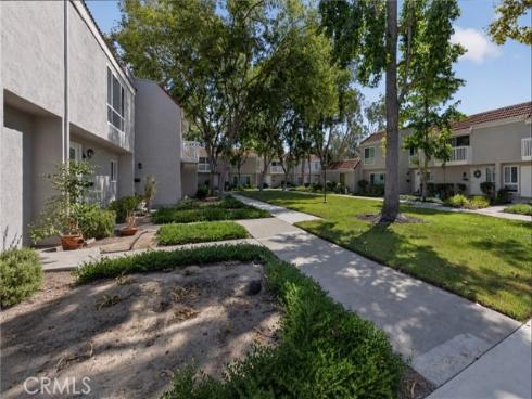 21946 Lakeland , Lake Forest, CA