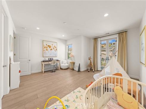 5512 Heritage Oak Drive, Lake Forest, CA