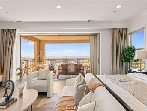 5512 Heritage Oak Drive, Lake Forest, CA
