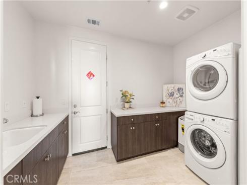 5512 Heritage Oak Drive, Lake Forest, CA