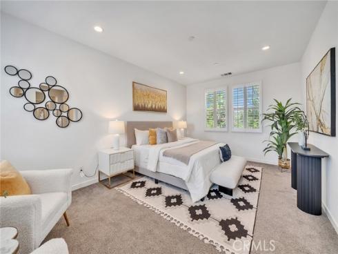 182 Finch , Lake Forest, CA