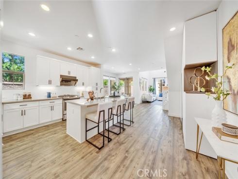 182 Finch , Lake Forest, CA