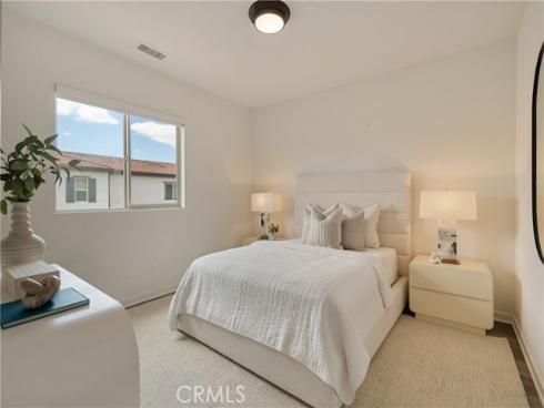 118 High Meadow , Lake Forest, CA