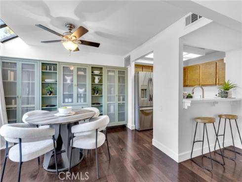 25761 Le Parc 23 , Lake Forest, CA