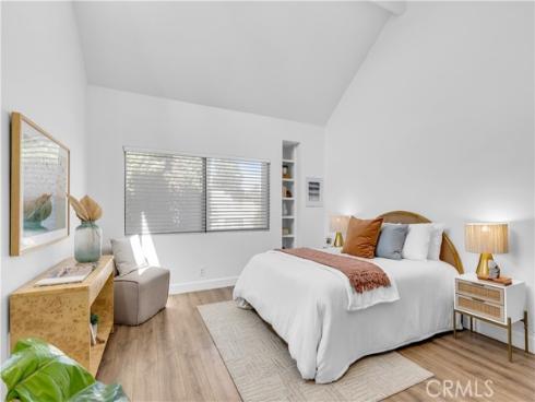 25761 Le Parc 23 , Lake Forest, CA