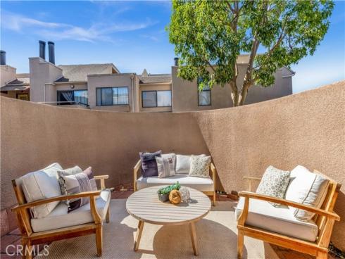 25761 Le Parc 23 , Lake Forest, CA