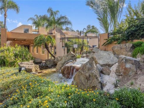 25761 Le Parc 23 , Lake Forest, CA