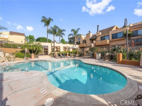 25761 Le Parc 23 , Lake Forest, CA
