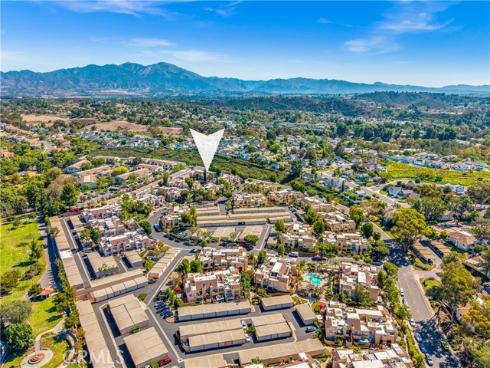 25761 Le Parc 23 , Lake Forest, CA