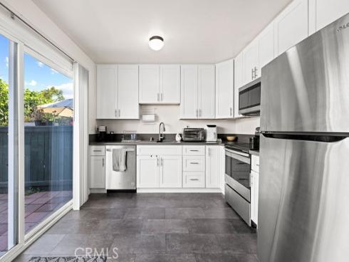 23232  Orange Unit 7  7 , Lake Forest, CA