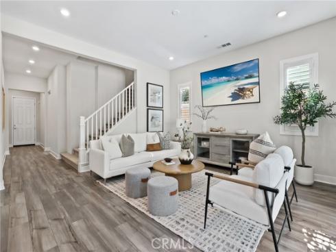 624 Pelion , Lake Forest, CA