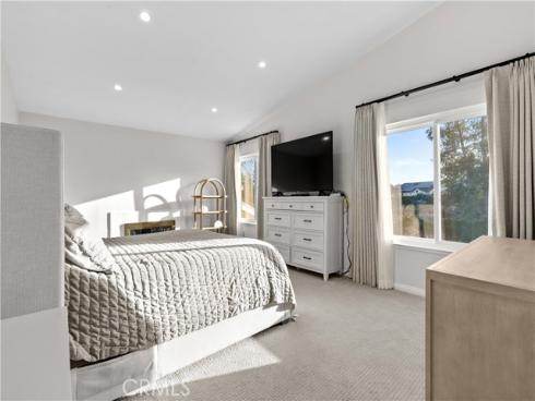 21321 Hillside Court, Lake Forest, CA