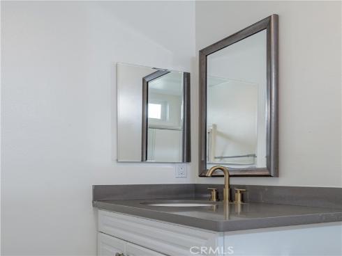 22 Willow Way, Lake Forest, CA