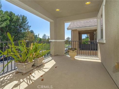 22 Willow Way, Lake Forest, CA