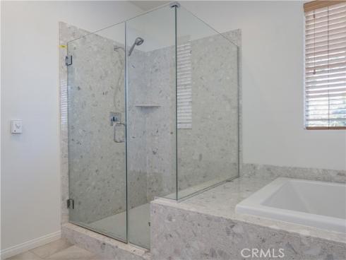 22 Willow Way, Lake Forest, CA