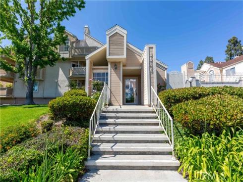 3845 Farquhar Unit 305