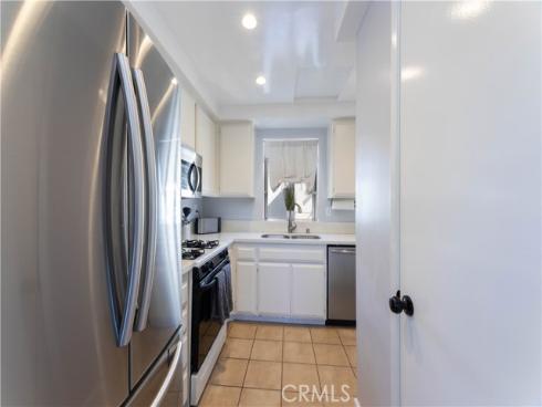 3845 Farquhar Unit 305, Los Alamitos, CA