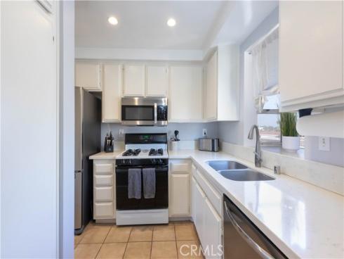 3845 Farquhar Unit 305, Los Alamitos, CA