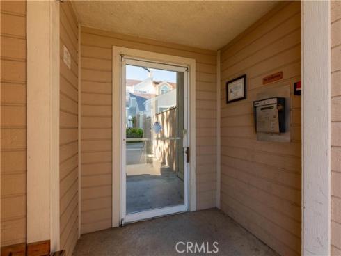 3845 Farquhar Unit 305, Los Alamitos, CA