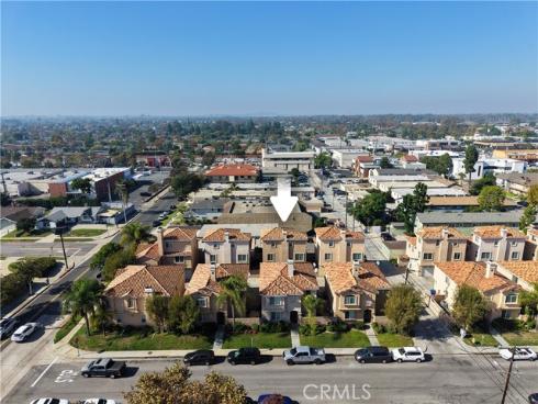 3645  Farquhar Ave  , Los Alamitos, CA