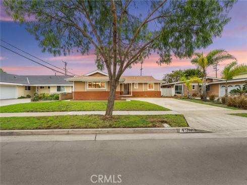 12041  Paseo Bonita  , Los Alamitos, CA