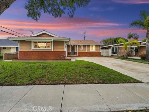 12041  Paseo Bonita  , Los Alamitos, CA