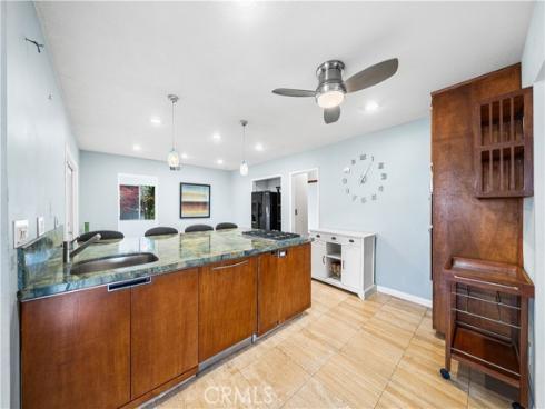 10702  Oak  , Los Alamitos, CA