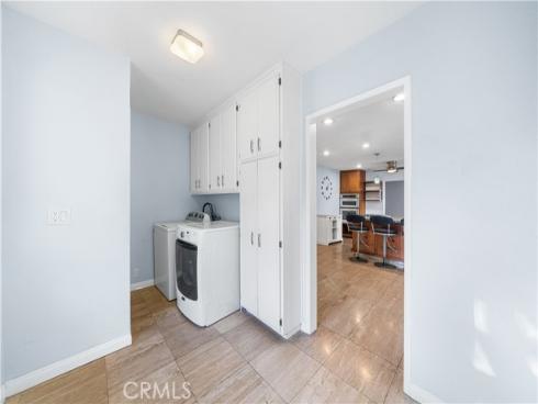 10702  Oak  , Los Alamitos, CA