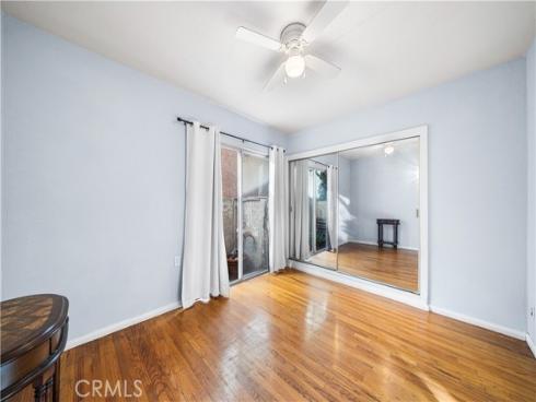 10702  Oak  , Los Alamitos, CA