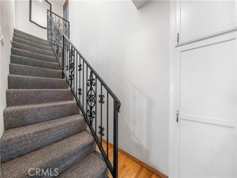 10702  Oak  , Los Alamitos, CA