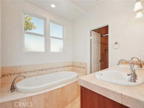 3802 Howard , Los Alamitos, CA