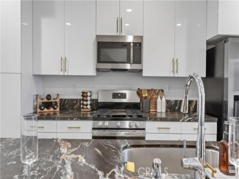 10548 Acorn Place, Los Alamitos, CA