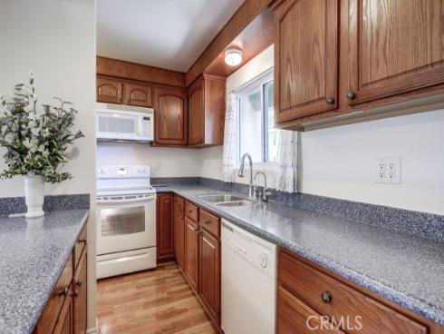 12100 Montecito 49 Road, Los Alamitos, CA