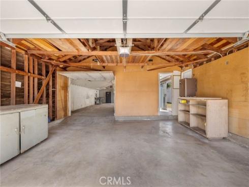 11305  Loch Lomond   Road, Los Alamitos, CA