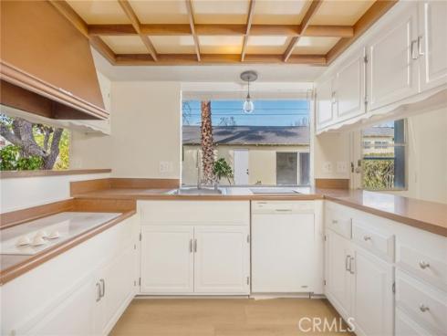 11305  Loch Lomond   Road, Los Alamitos, CA