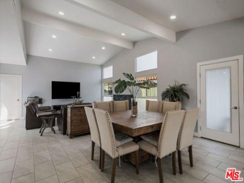 11332  Loch Lomond   Road, Los Alamitos, CA