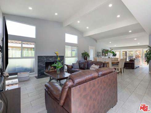 11332  Loch Lomond   Road, Los Alamitos, CA