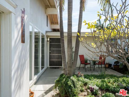 11332  Loch Lomond   Road, Los Alamitos, CA