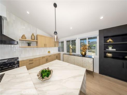 12746  Martha Ann  , Los Alamitos, CA