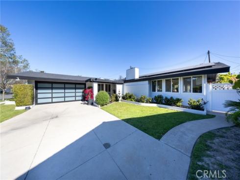 12746  Martha Ann  , Los Alamitos, CA