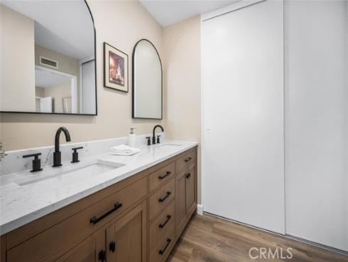 11348  Barbi   Lane, Los Alamitos, CA