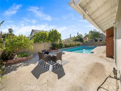 11348  Barbi   Lane, Los Alamitos, CA