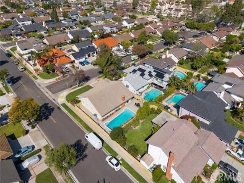 11348  Barbi   Lane, Los Alamitos, CA